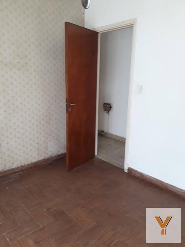Casa en venta - 3 Dormitorios 2 Baños 4 Cocheras - 600Mts2 - Mechongue