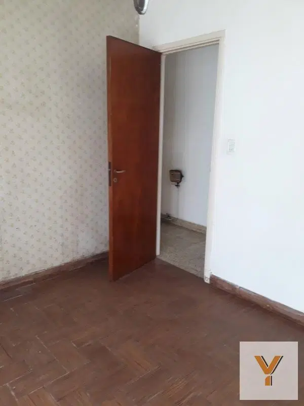 Casa en venta - 3 Dormitorios 2 Baños 4 Cocheras - 600Mts2 - Mechongue 3
