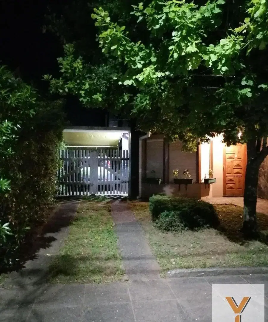 Casa en alquiler temporario - 2 Dormitorios 2 Baños - Mar de Ajó 4