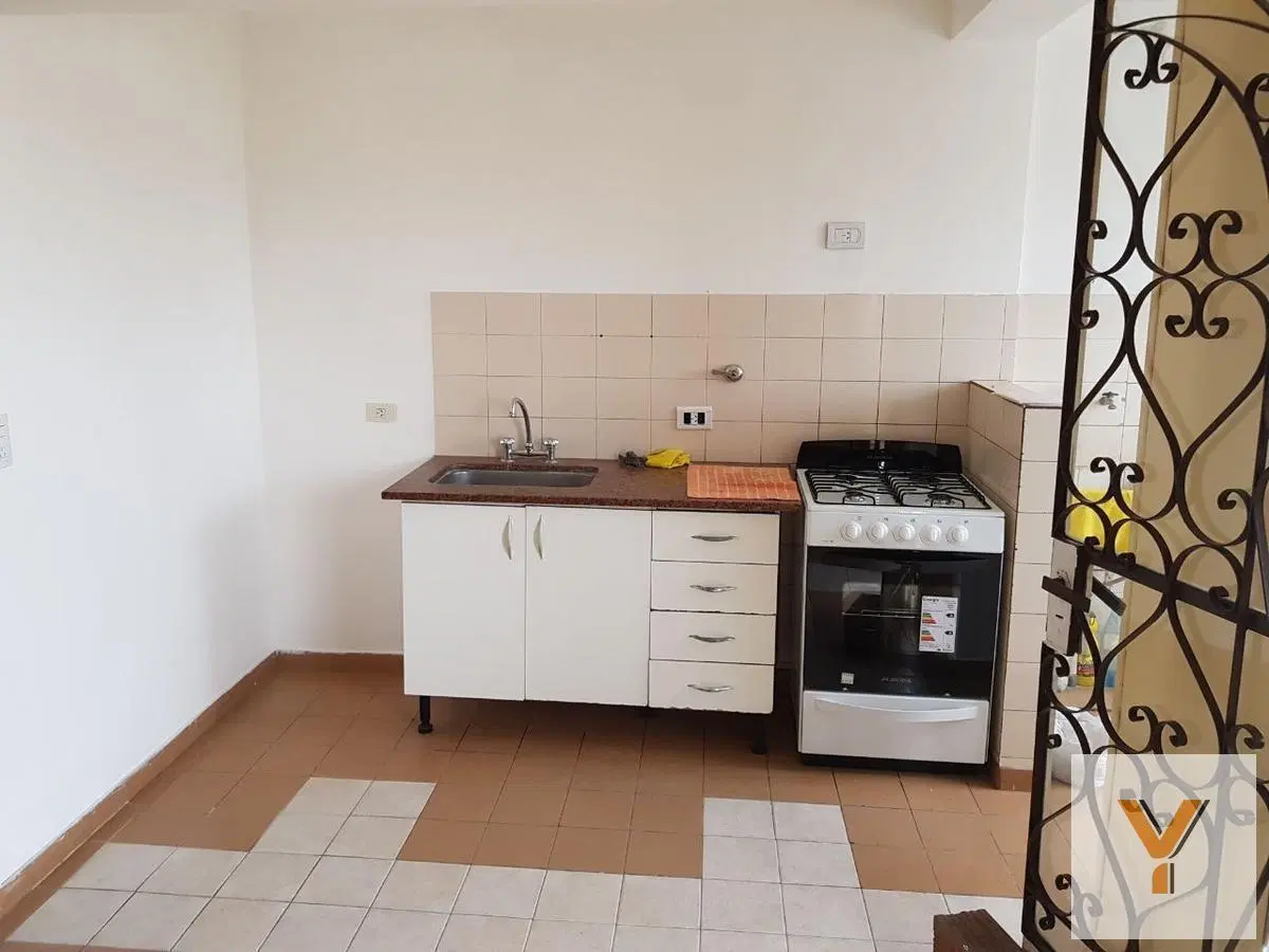 Departamento en venta - 2 dormitorios 1 baño - 70mts2 - La Plata 4
