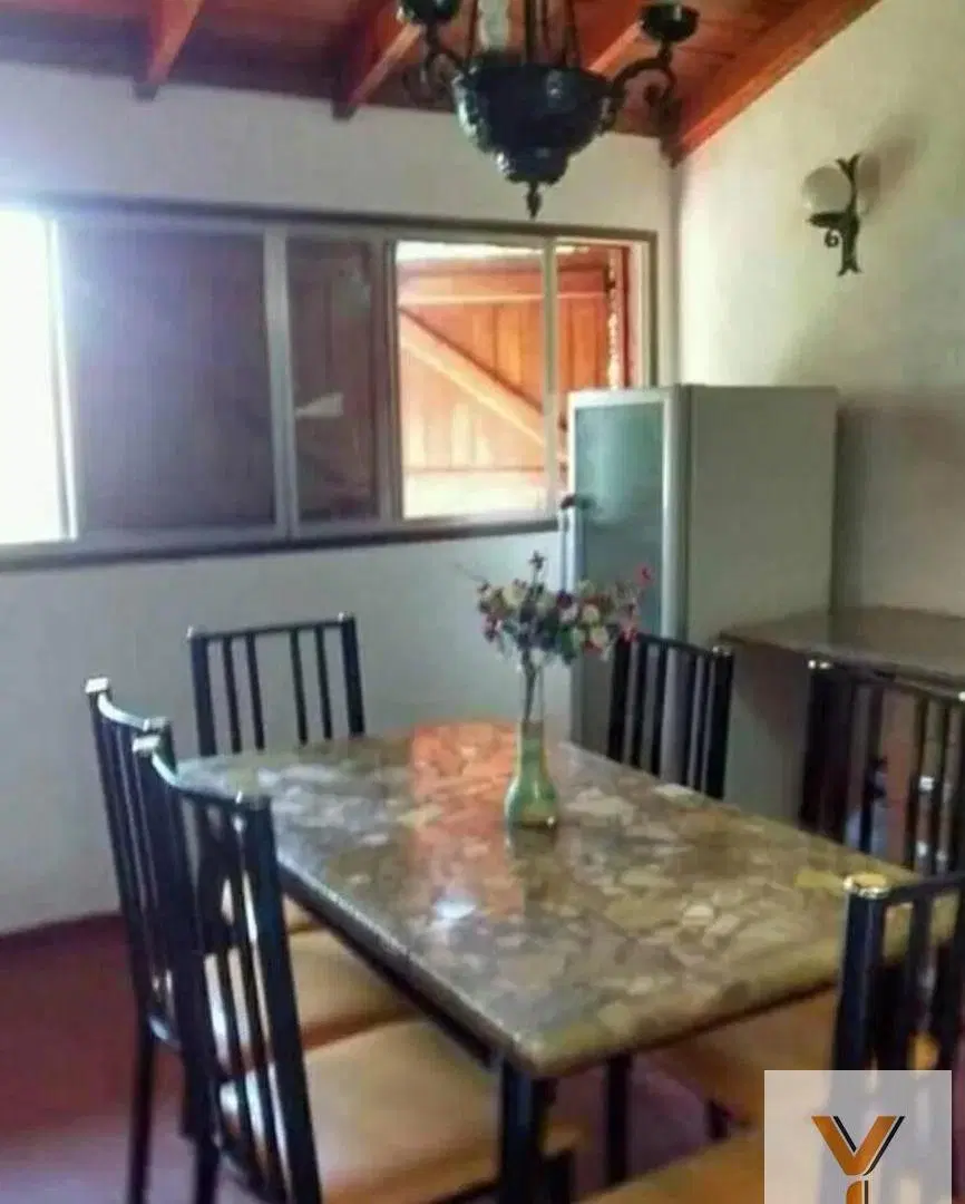 Casa quinta en venta - 3 Dormitorios 3 Baños - Cocheras - 1.300Mts2 - Lobos 4