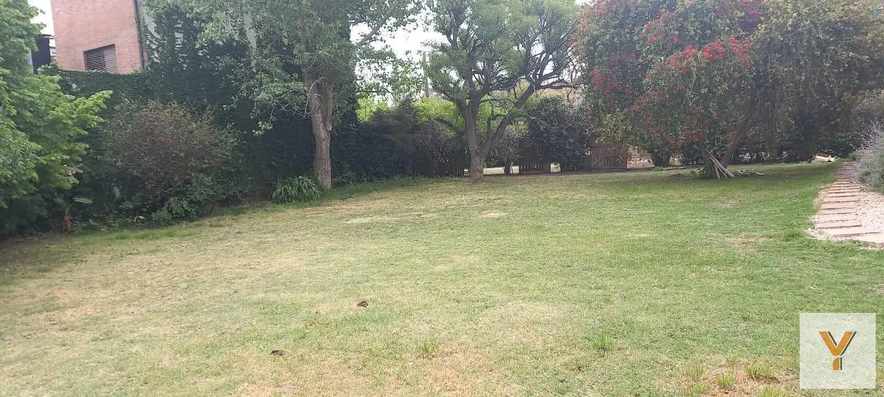Terreno en venta - 340Mts2 - Manuel B. Gonnet, La Plata 4