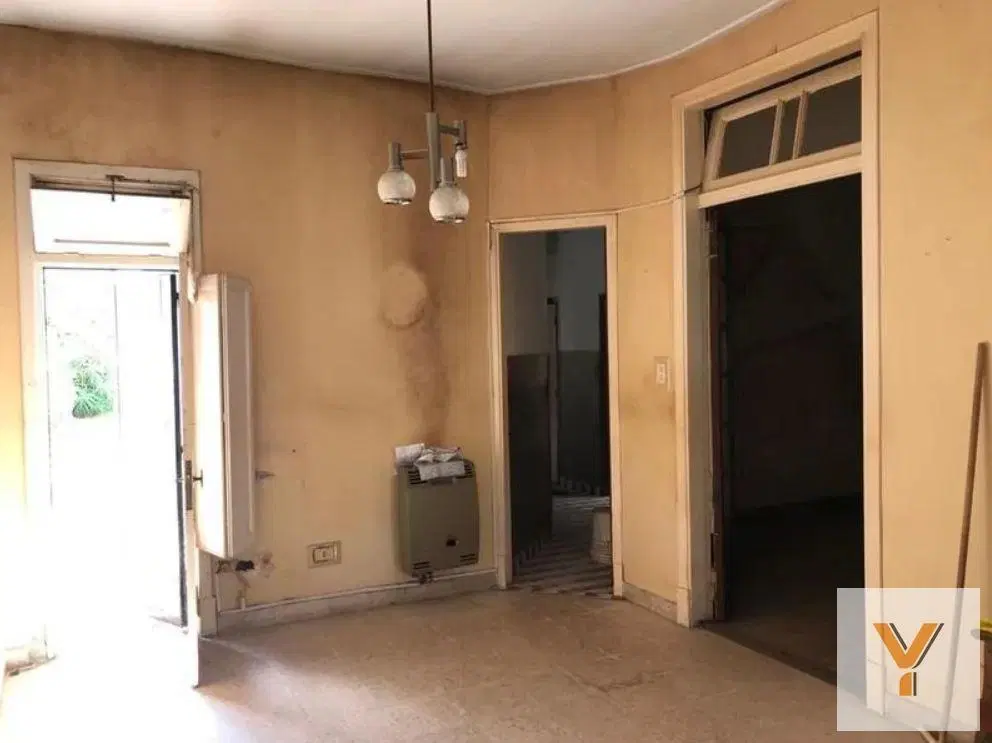 Casa en venta - 3 Dormitorios 1 Baño - 200 mts2 - La Plata 4