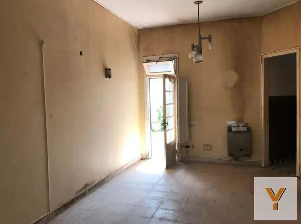 Casa en venta - 3 Dormitorios 1 Baño - 200 mts2 - La Plata 2