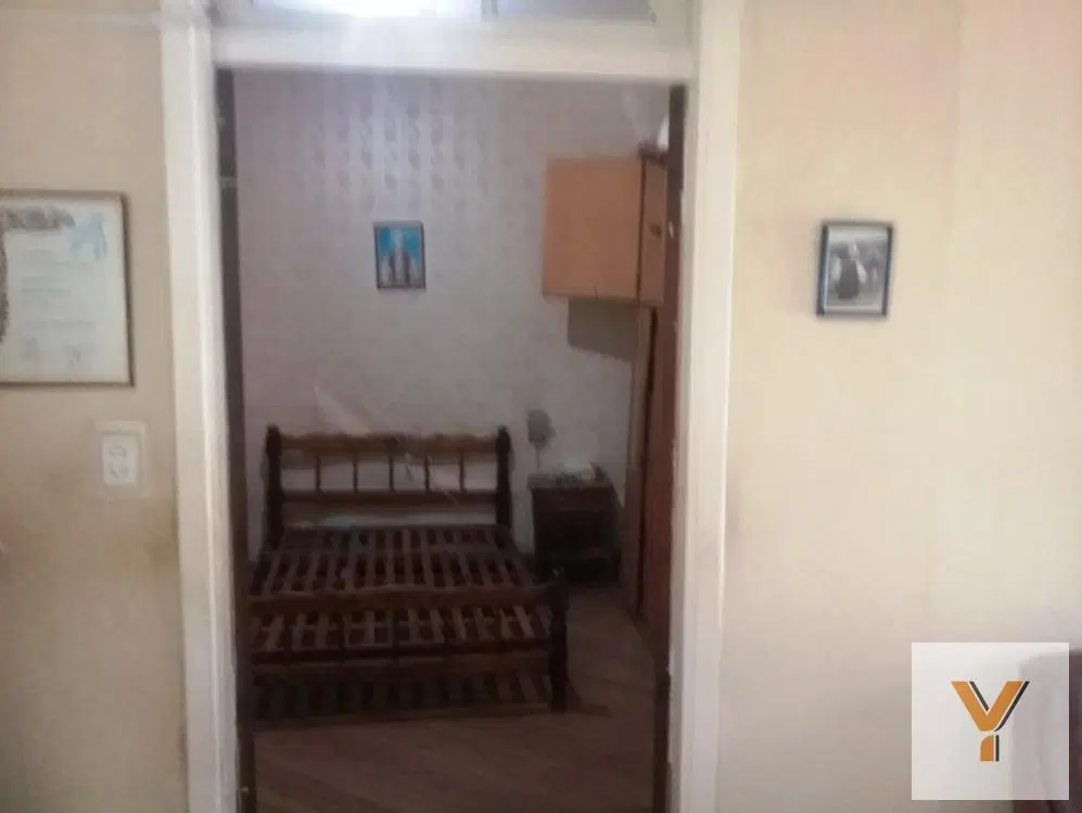 Casa en venta - 3 Dormitorios 1 Baño - 200 mts2 - La Plata 3