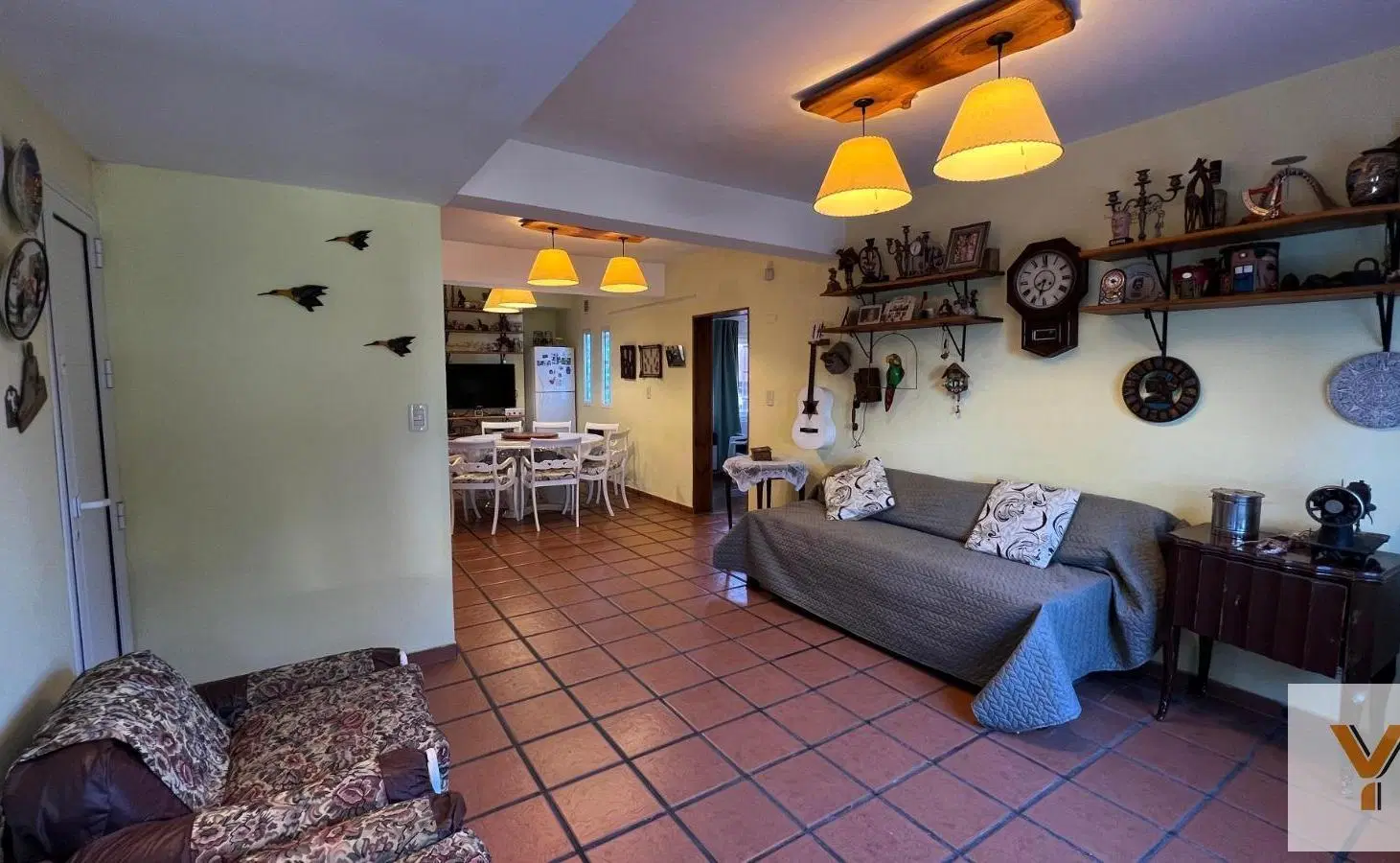 Casa en venta - 2 Dormitorios 2 Baños - Cochera - 751Mts2 - Villa Gesell 4