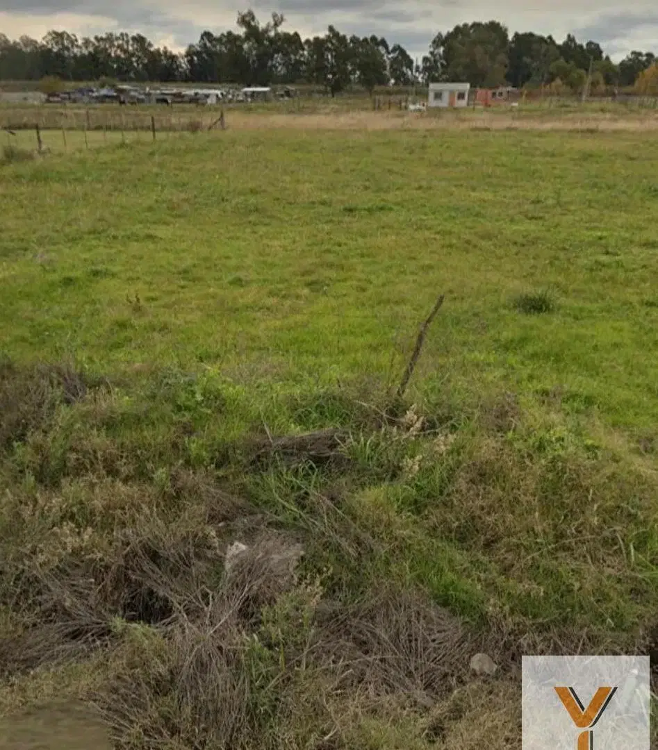 Terreno en venta - 1890mts2 - Brandsen 2