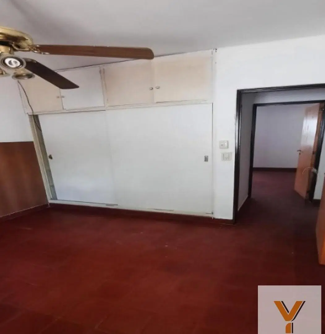 Casa en venta - 2 Dormitorios 2 Baños - Río Cuarto 5