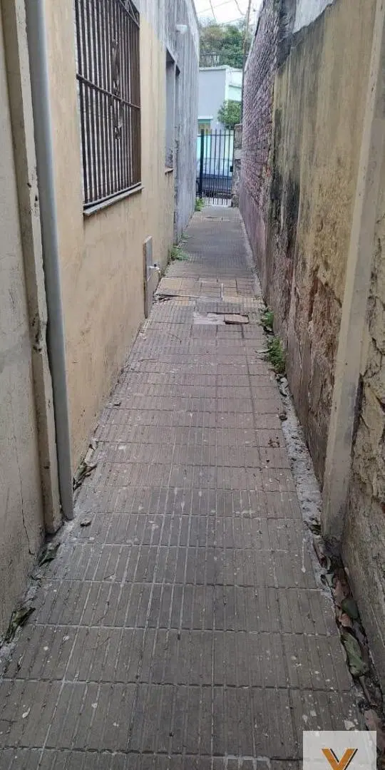Casa en PH en venta - 2 Dormitorios 2 Baños - 60Mts2 - Castelar 3