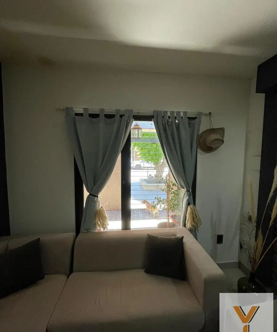 Casa en venta - 4 Dormitorios 2 Baños - General Alvear 3