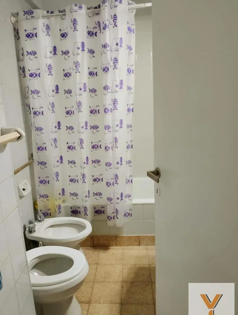 Departamento en venta - 2 Dormitorios 1 Baño - 52Mts2 - Flores 2