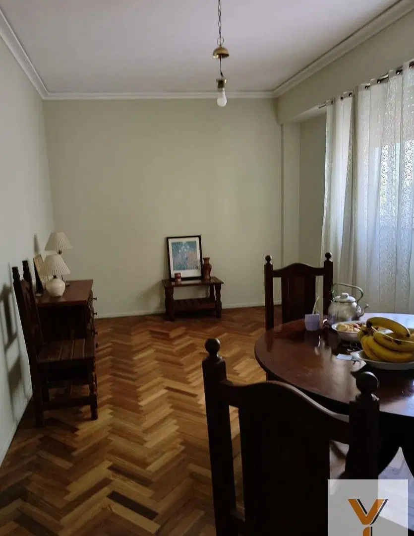 Departamento en venta - 2 Dormitorios 1 Baño - 52Mts2 - Flores 3
