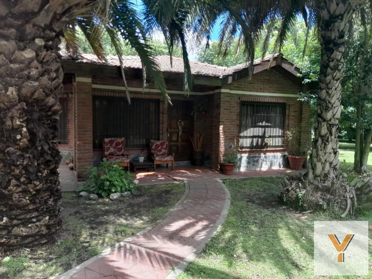 Casa en venta - 2 Dormitorios 2 Baños - Cochera - 2.000Mts2 - Guernica