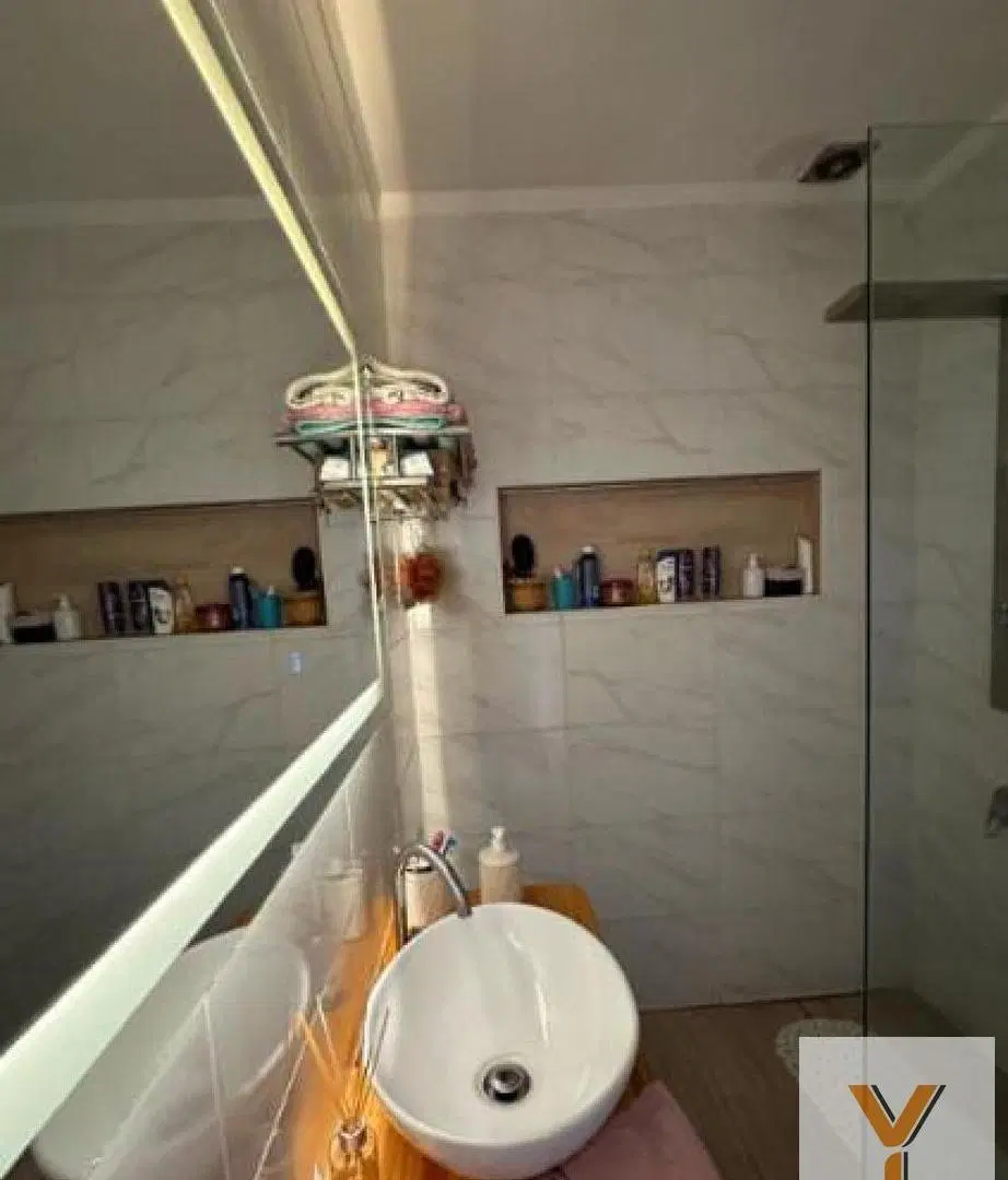 Casa en venta - 3 Dormitorios 2 Baños - Mar del Plata 5