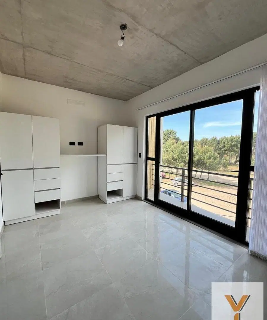 Triplex en venta - 3 Dormitorios 2 Baños - 115Mts2 - Pinamar 5