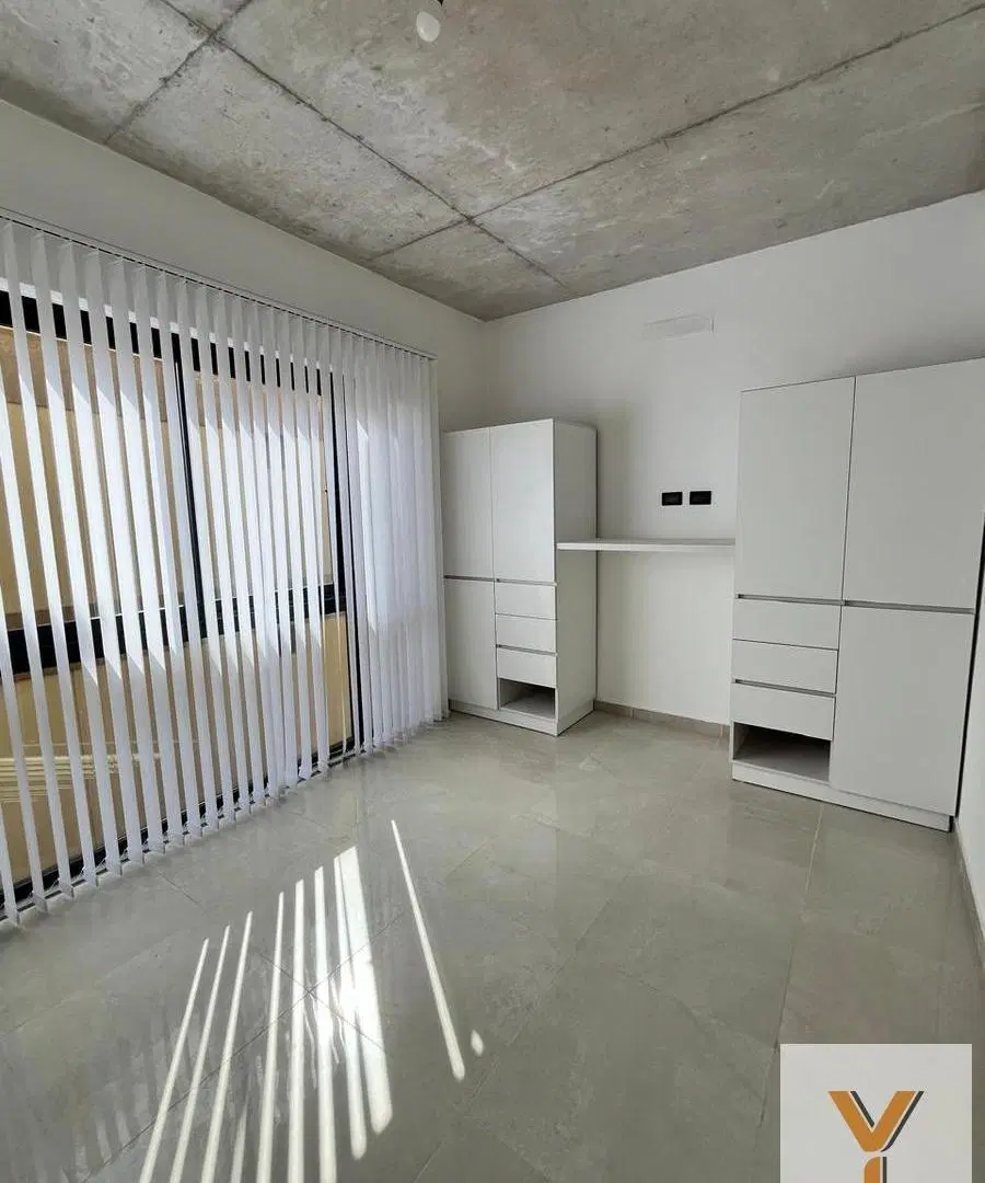 Triplex en venta - 3 Dormitorios 2 Baños - 115Mts2 - Pinamar 2