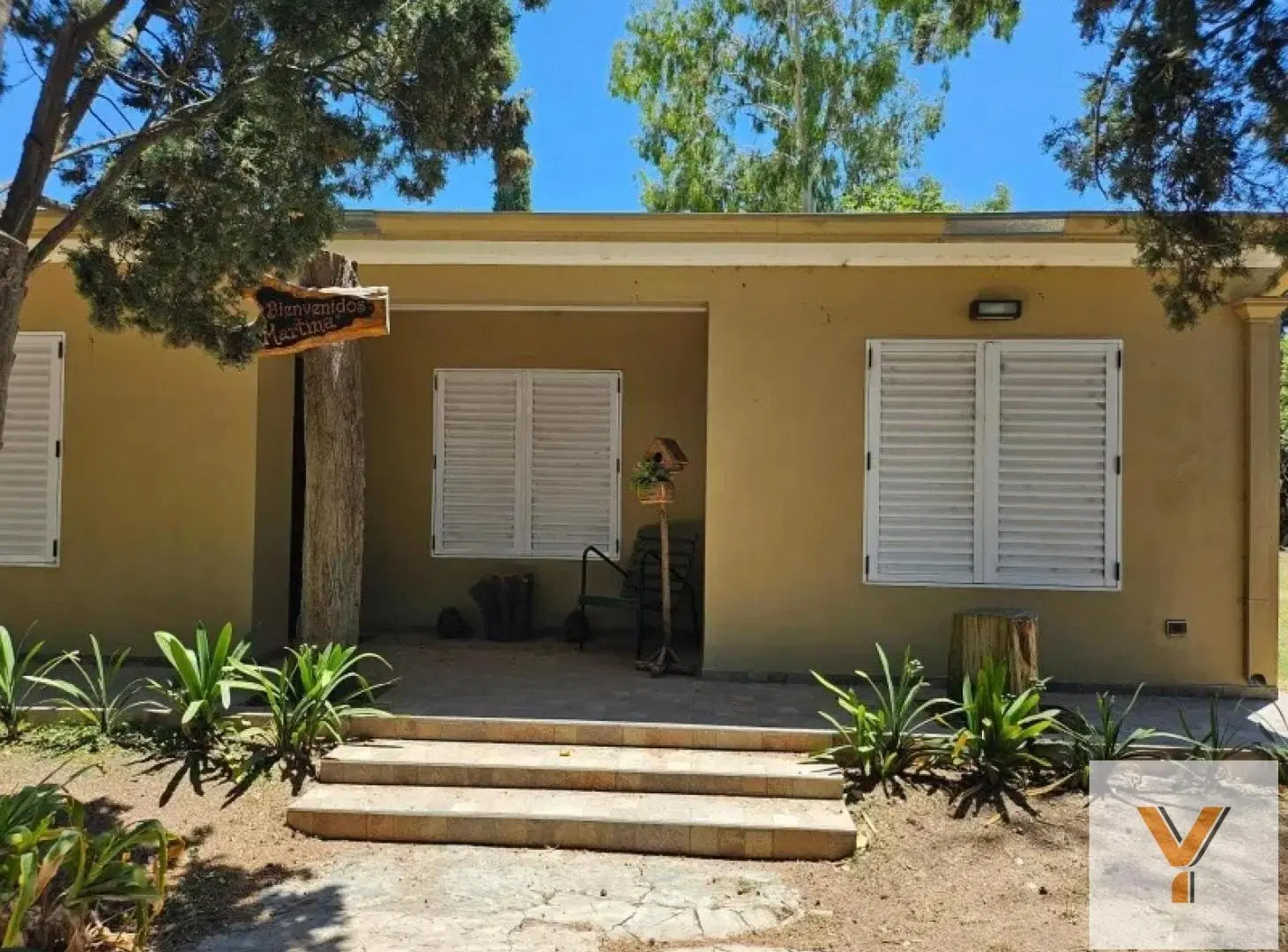 Casa en venta - 3 Dormitorios 3 Baños - Berazategui 3