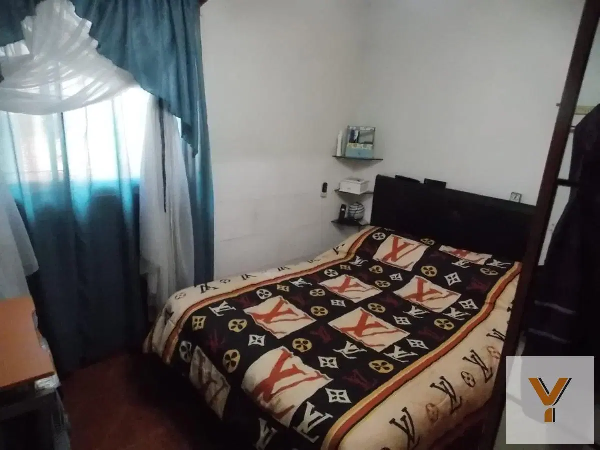 Casa en venta - 3 dormitorios 1 baño - 64mts2 - San Justo 3