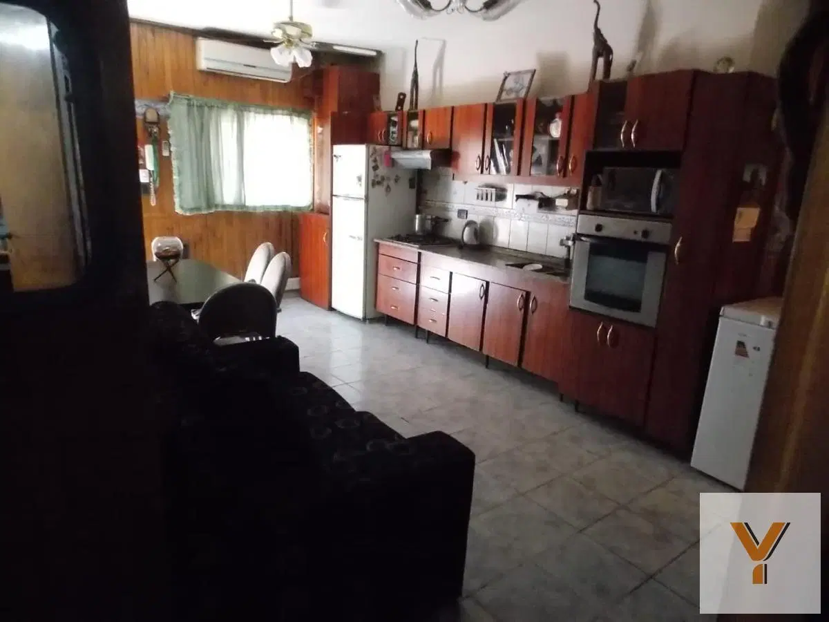 Casa en venta - 3 dormitorios 1 baño - 64mts2 - San Justo 4