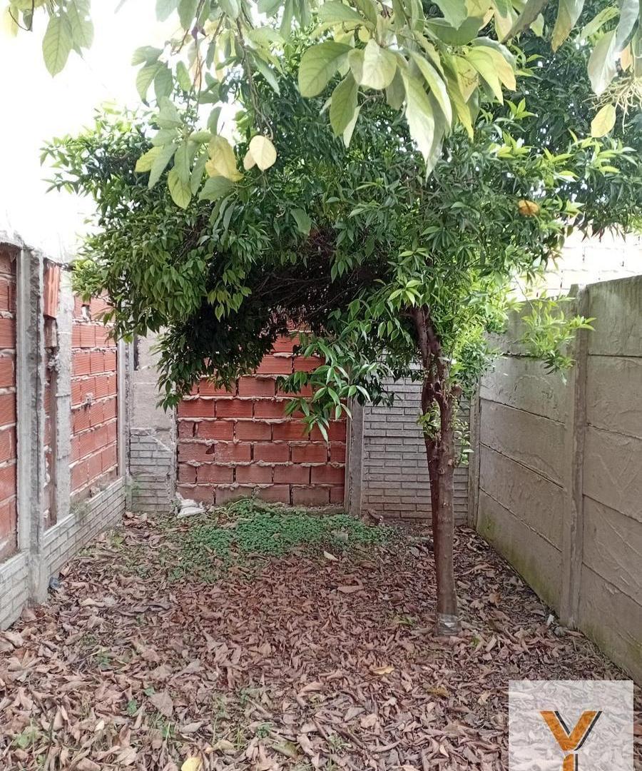 Foto de Terreno en venta - 105Mts2 - Ezpeleta, imagen 1