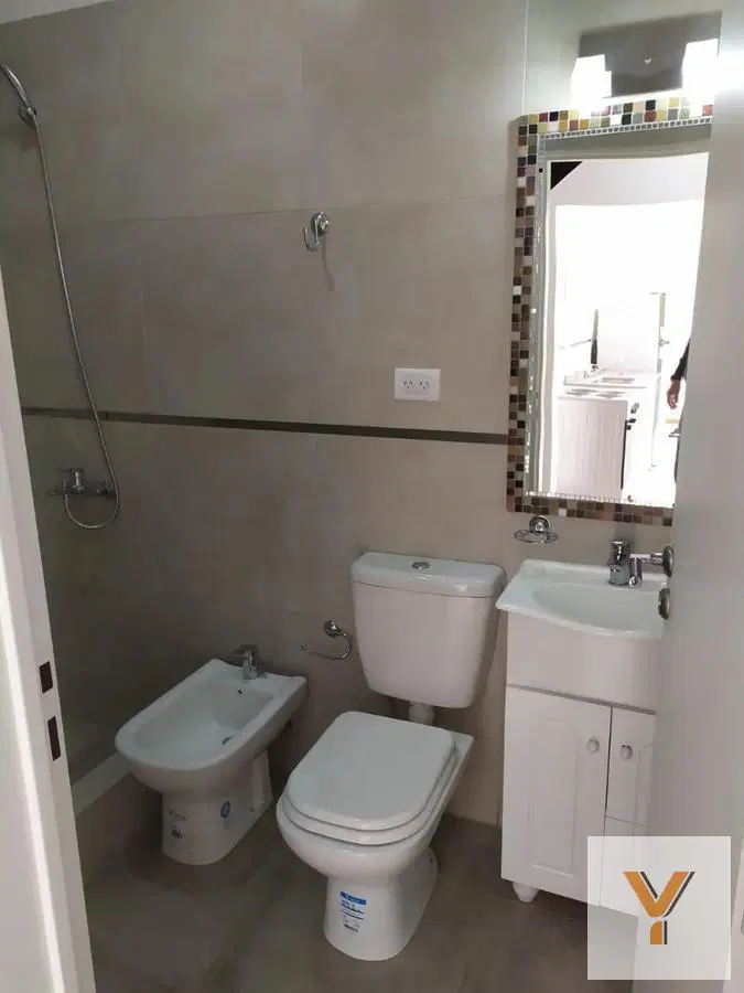 PH en venta - 1 dormitorio 1 baño - Cochera - 80mts2 - Quilmes Oeste 5