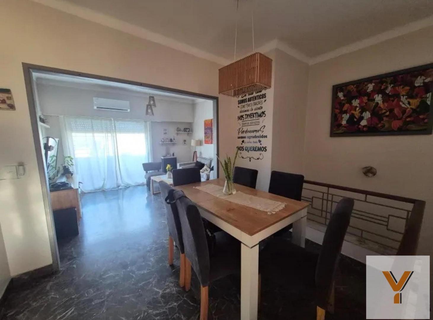 PH en venta - 3 Dormitorios 1 Baño - Crucecita