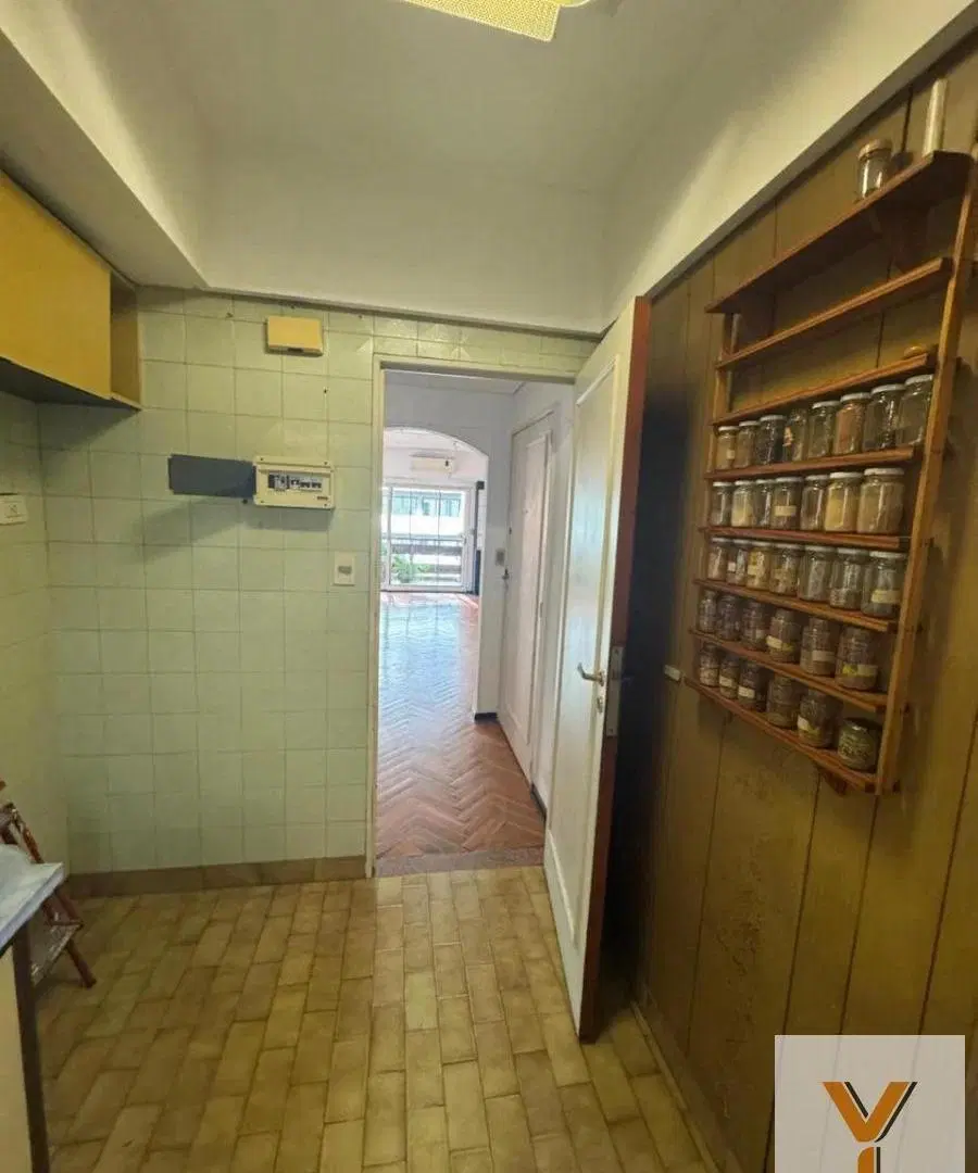 Departamento en venta - 3 Dormitorios 3 Baños - Flores 8