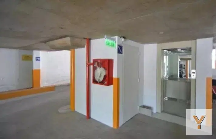 Cochera en venta - 12.5Mts2 - Quilmes 2