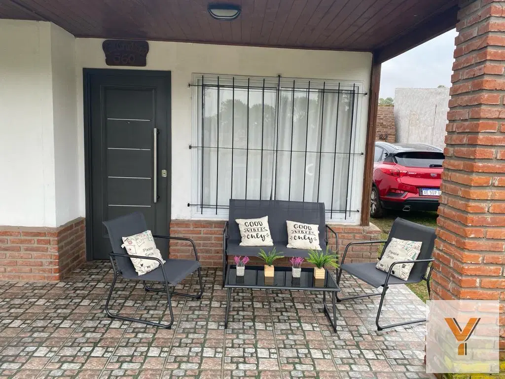 Casa en alquiler temporario - 2 Dormitorios 1 Baño - Cochera - Mar del Plata 4