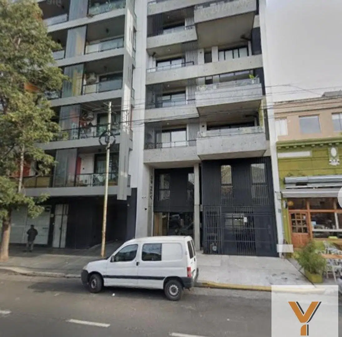 Cochera en venta - 10Mts2 - Chacarita 2