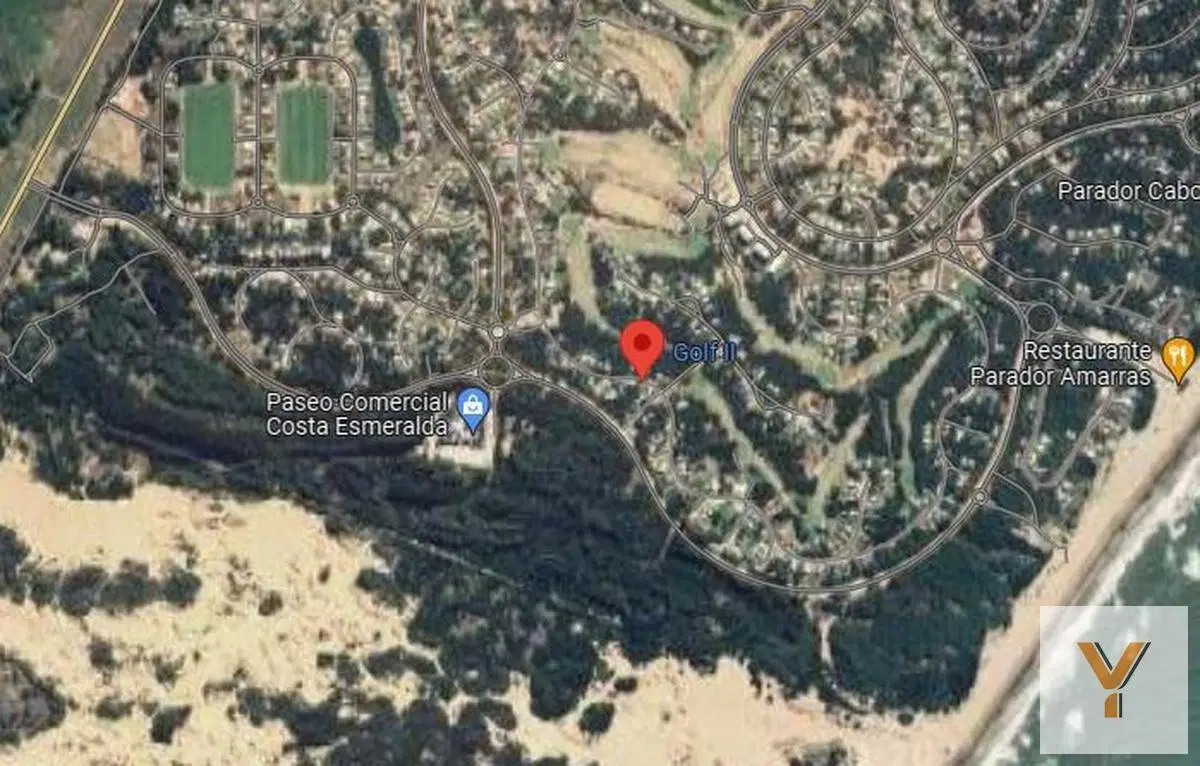 Local en venta - 45mts2 - Costa Esmeralda 5