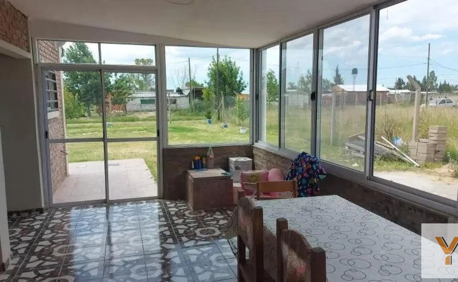 Casa en venta - 2 Dormitorios 2 Baños - 750Mts2 - Coronel Brandsen 2