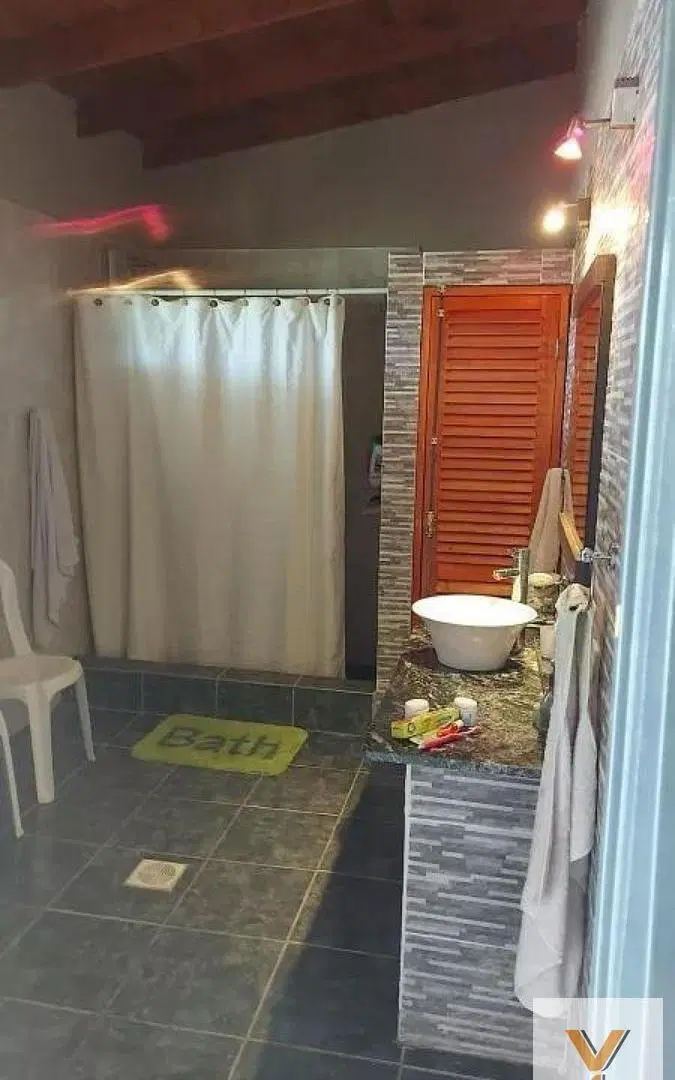 Casa en venta - 2 Dormitorios 2 Baños - 750Mts2 - Coronel Brandsen 3