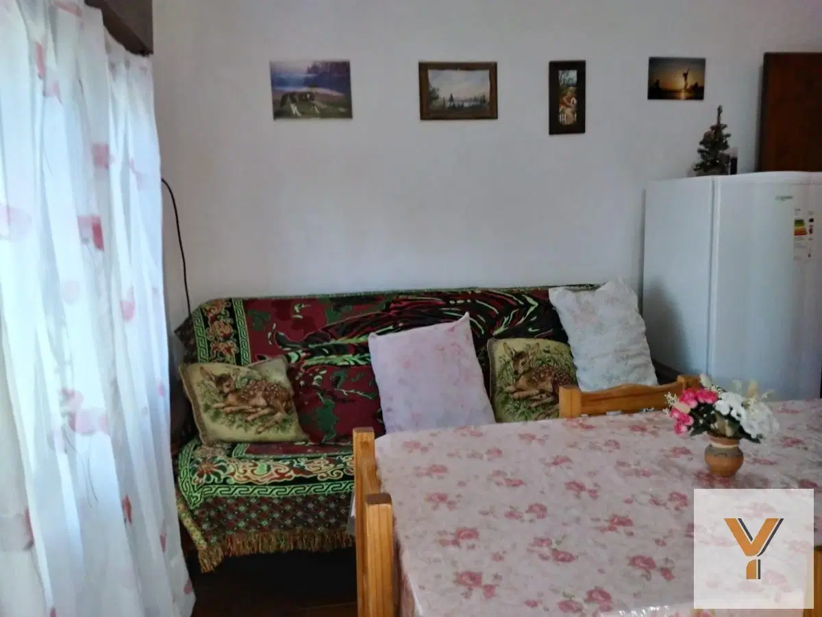 Casa en venta - 1 dormitorio 1 baño - 70mts2  - Mar Del Tuyu 5