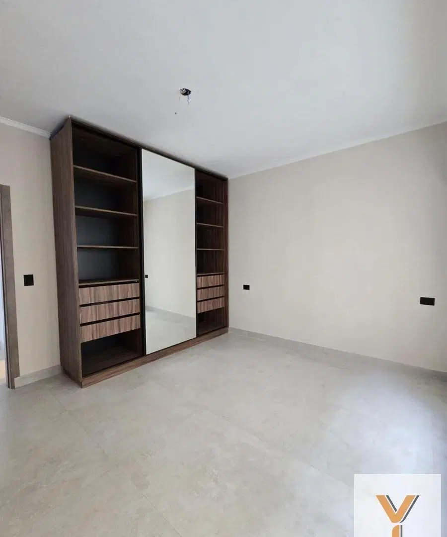 Casa en Venta - 3 Dormitorios 2 Baños - 172mts - Mar Del Plata 3