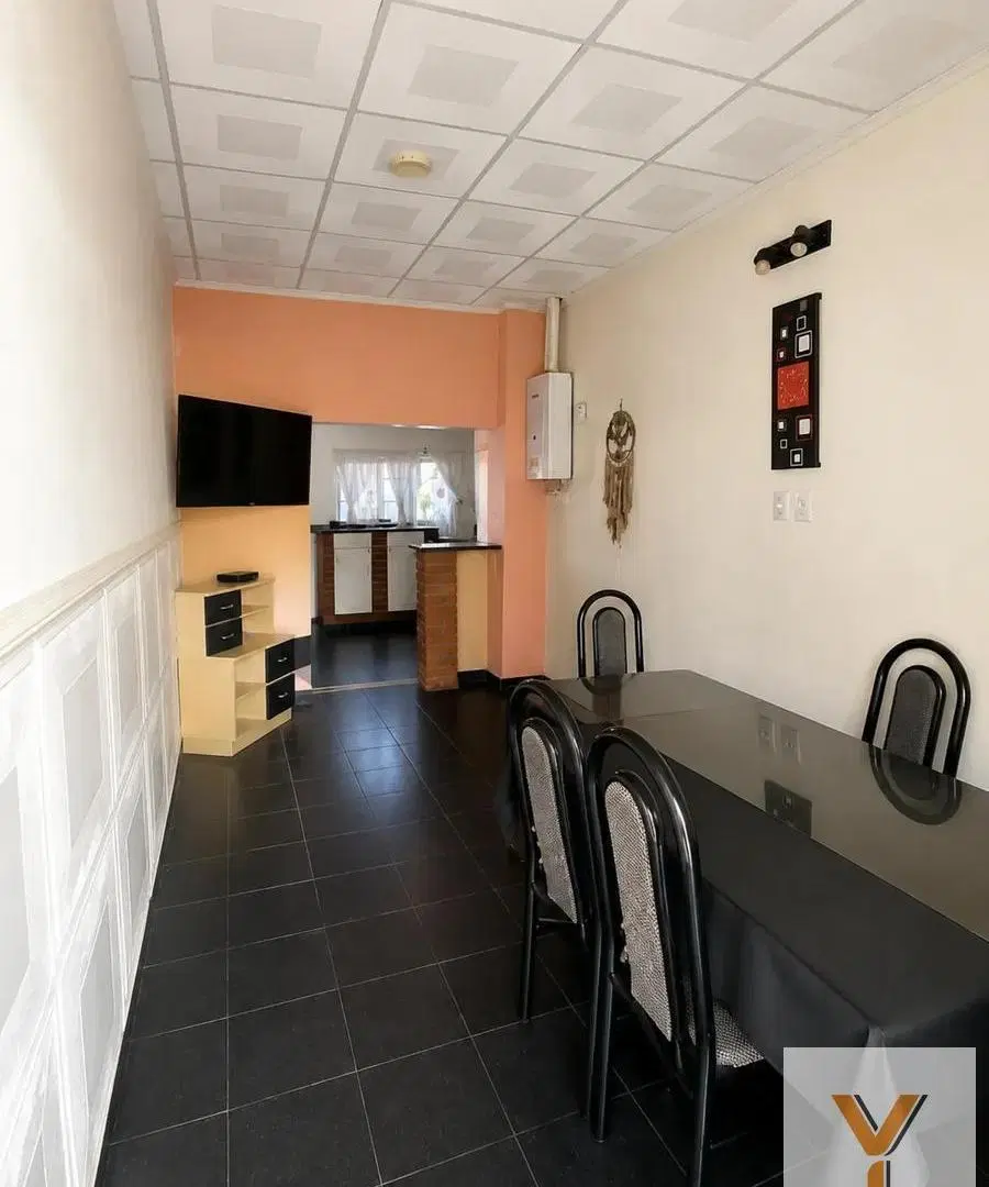 Casa en Venta - 4 Dormitorios 3 Baños - 117mts - Barracas 5