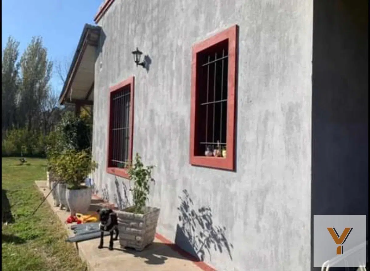 Casa en venta - 2 Dormitorios 1 Baño - 5.000Mts2 - Alejandro Korn 2