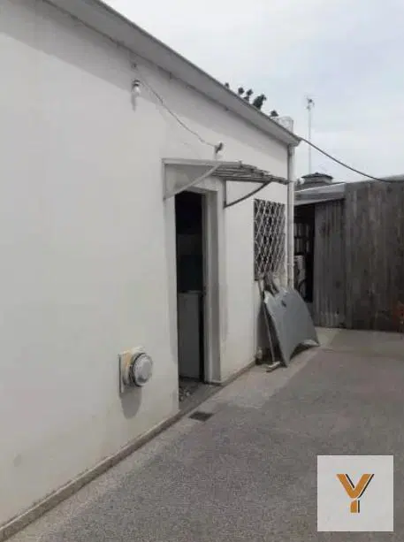 Casa en venta - 2 Dormitorios 1 Baño - Cochera - 300Mts2 - La Plata 3