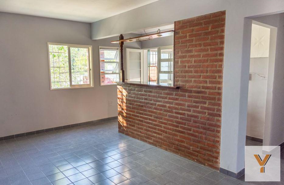 Foto de Departamento en venta - 3 Dormitorios 1 Baño 1 Cochera- 58mts2 - Villa, imagen 4