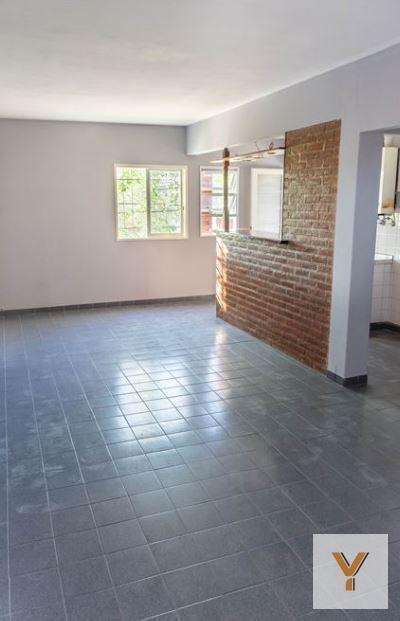 Foto de Departamento en venta - 3 Dormitorios 1 Baño 1 Cochera- 58mts2 - Villa, imagen 3