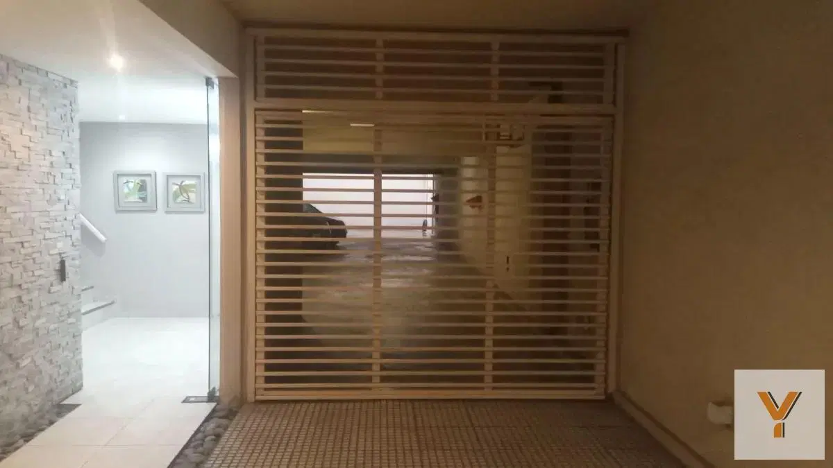 Cochera en venta - 11Mts2 - Balvanera 1