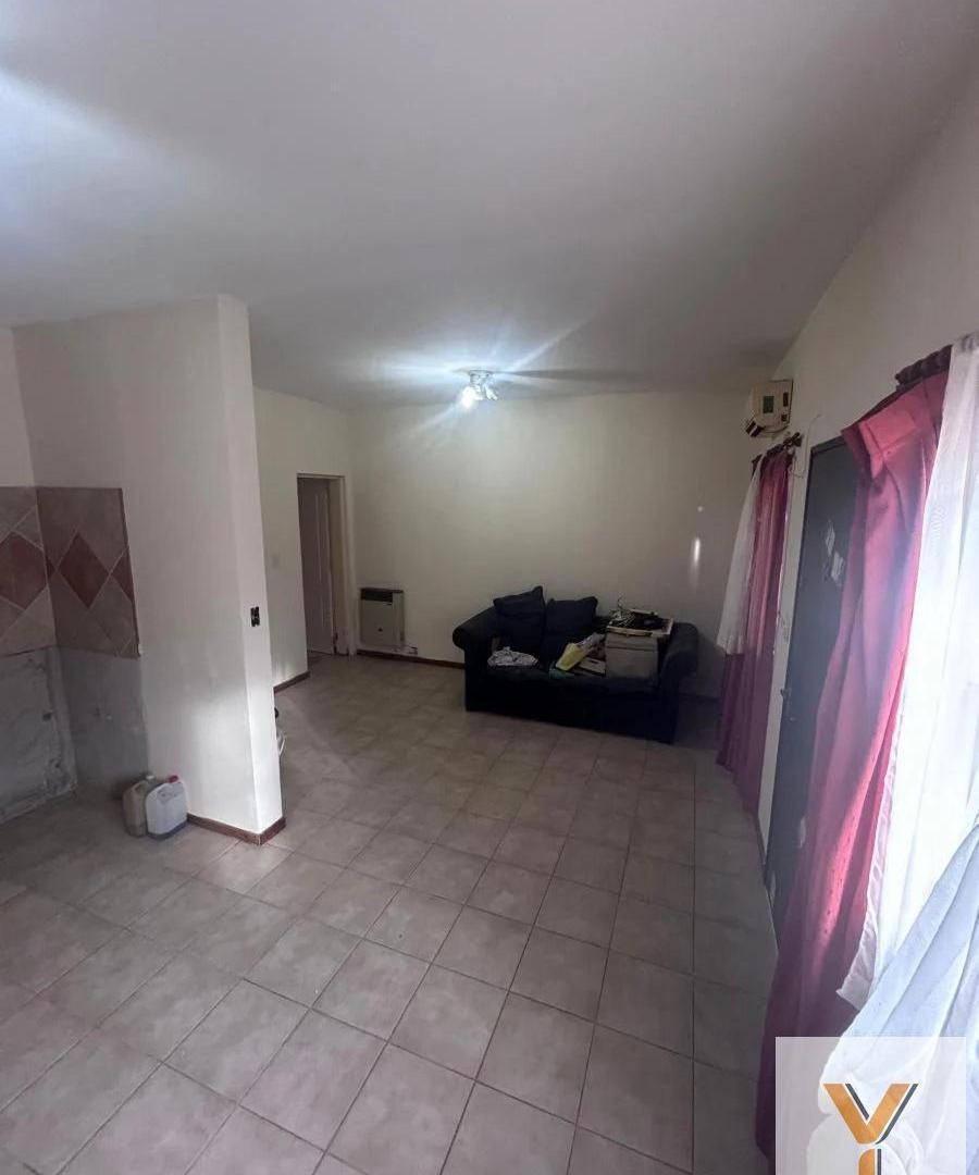 Foto de Departamento en venta - 2 Dormitorios 1 Baño - Campana, imagen 4