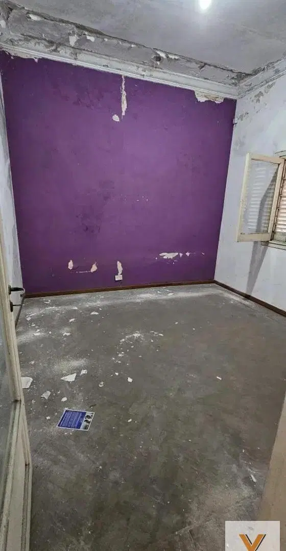 Casa en venta - 3 Dormitorios 1 Baño - Tres de Febrero 2