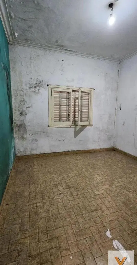 Casa en venta - 3 Dormitorios 1 Baño - Tres de Febrero 5