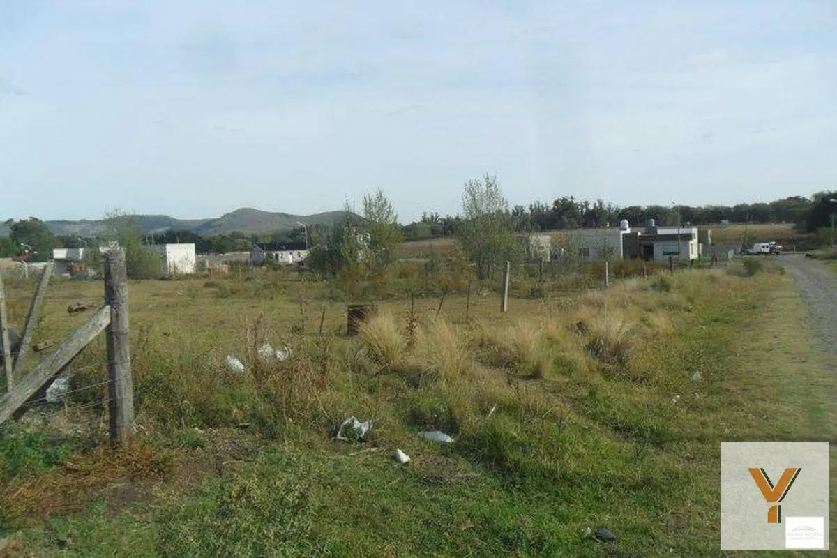 Terreno en venta - 1299mts2 - Tandil 3