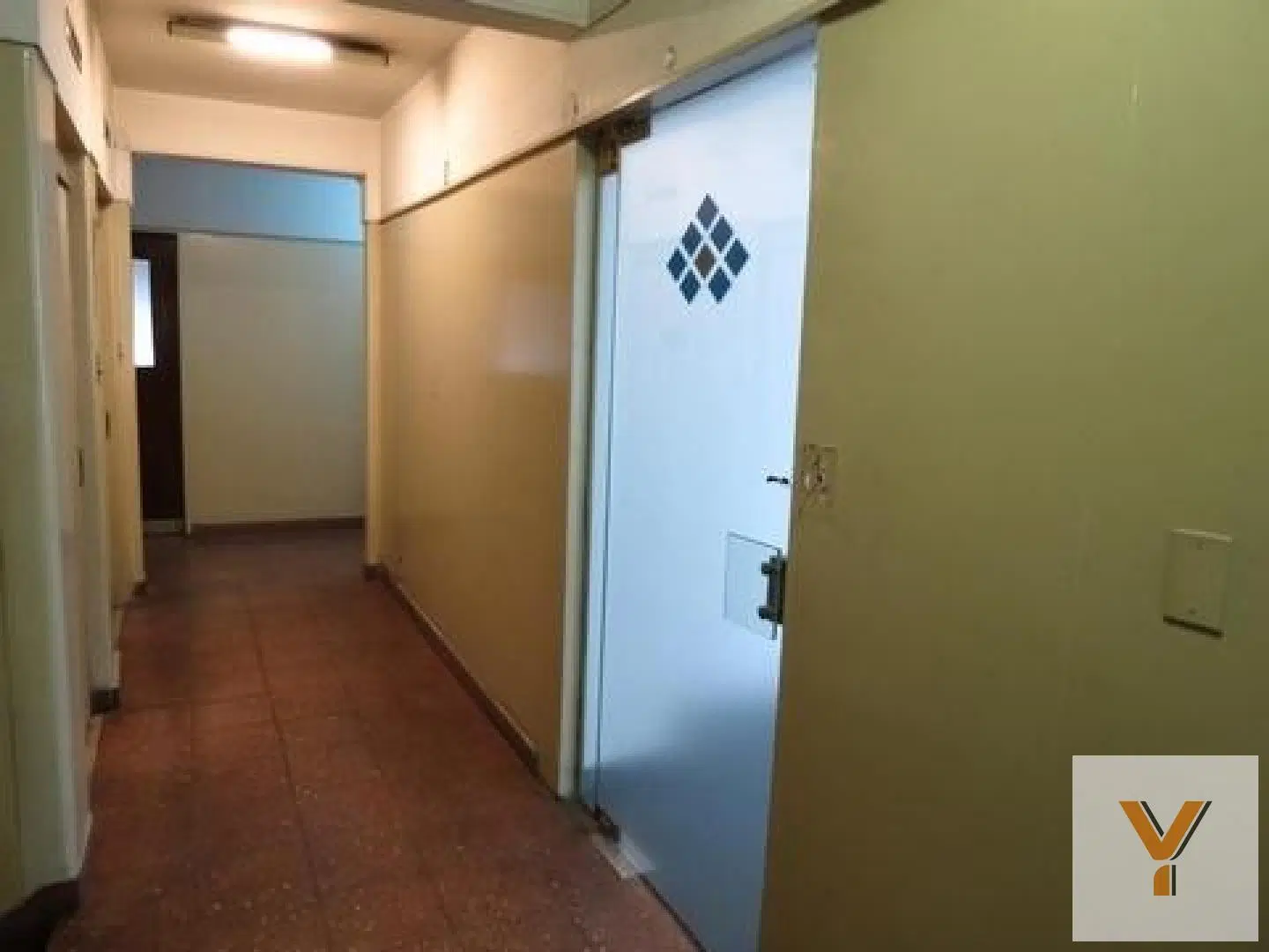 Oficina en venta - 2 privados 1 baño - 40mts2 - Microcentro 3