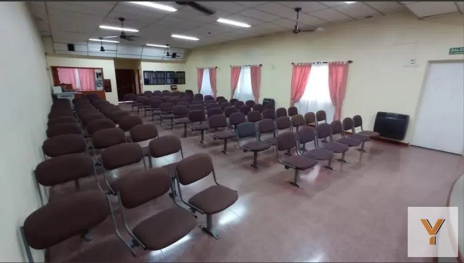 Edificio Comercial en venta - 1 salon principal - 170mts2  - Longchamps 3