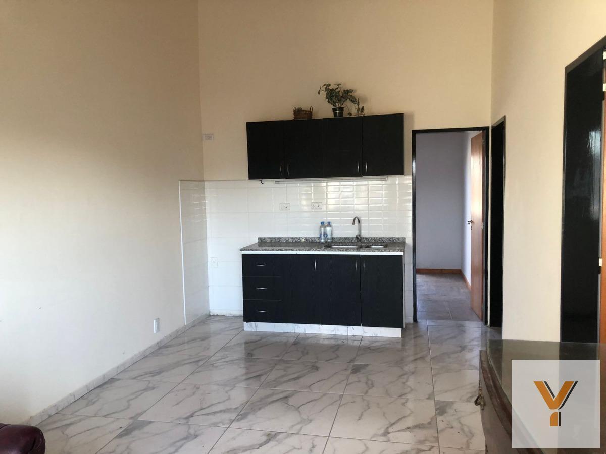 Foto de Departamento en venta - 2 Dormitorios 1 Baño - 75Mts2 - Hurlingham, imagen 1