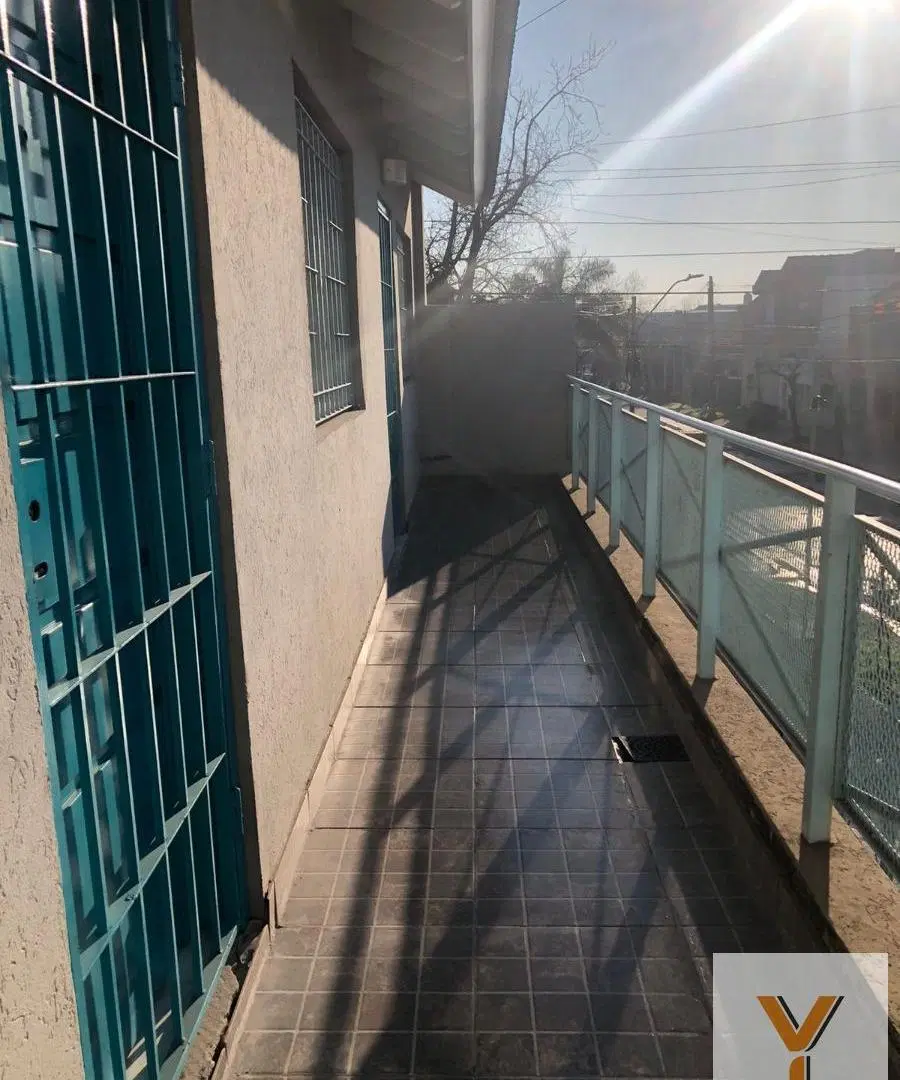 Departamento en venta - 2 Dormitorios 1 Baño - 75Mts2 - Hurlingham 5
