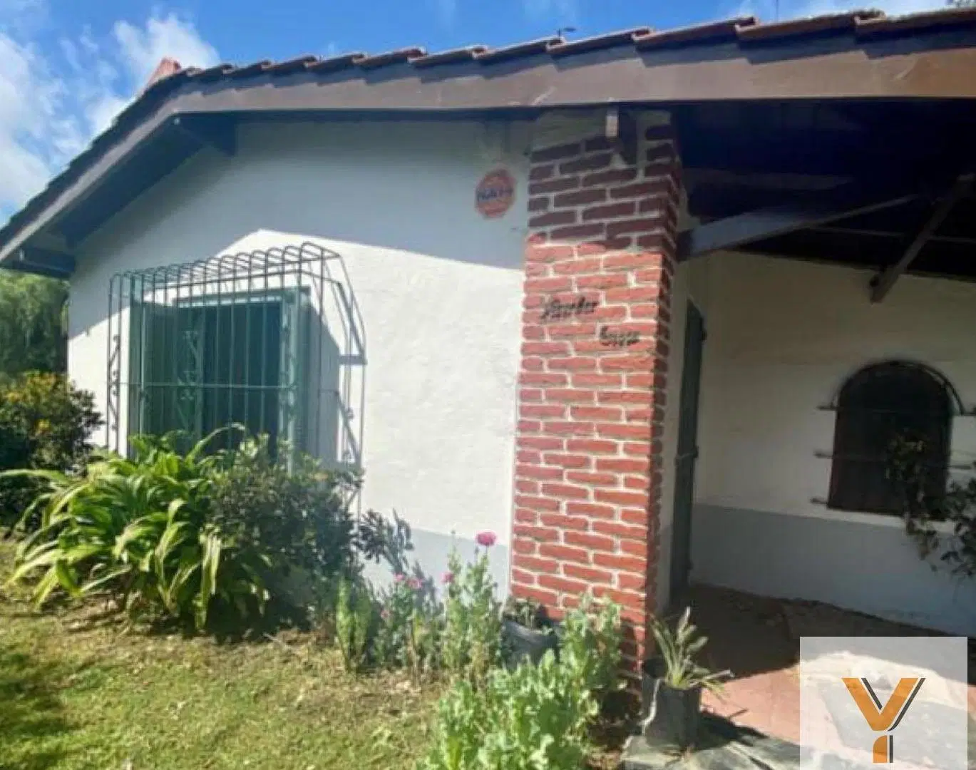 Casa en venta-  2 Dormitorios 1 Baño - Sierra de los Padres 3